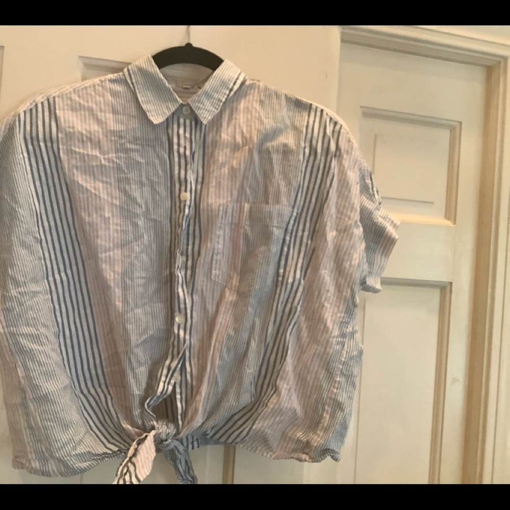 Madewell short sleeve striped cotton tie shirt.